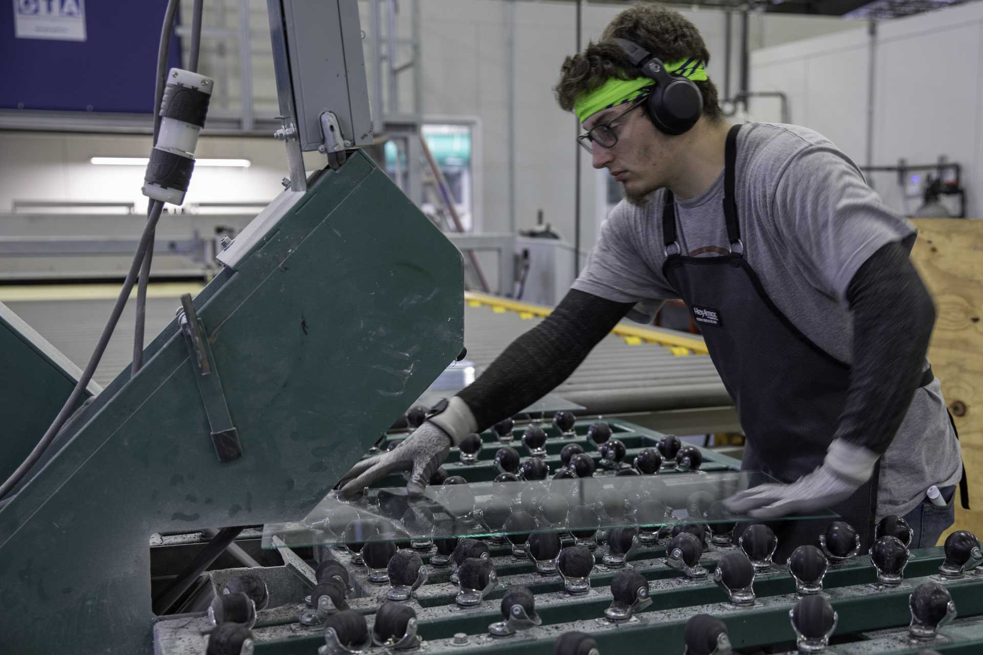Glass Cutting 
